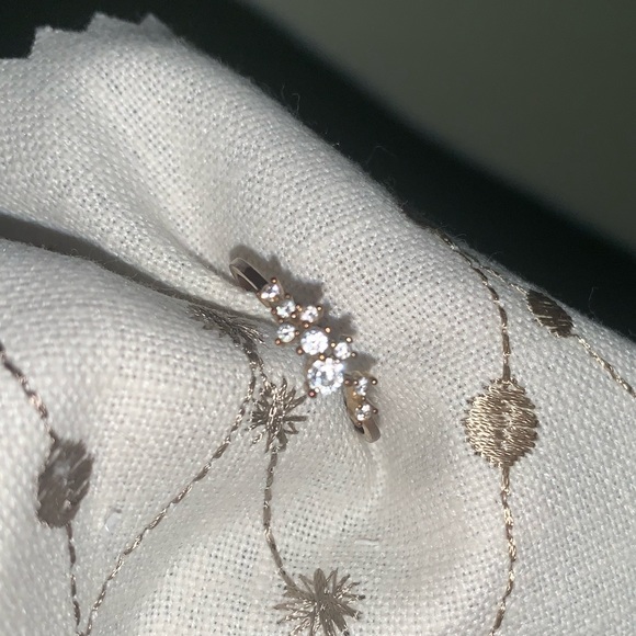 (2for$30)Zircon Rose Gold Ring Size 9 - Picture 1 of 8